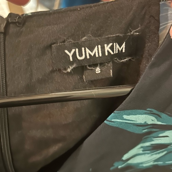 Yumi Kim Floral button front long sleeve romper - Picture 6 of 6